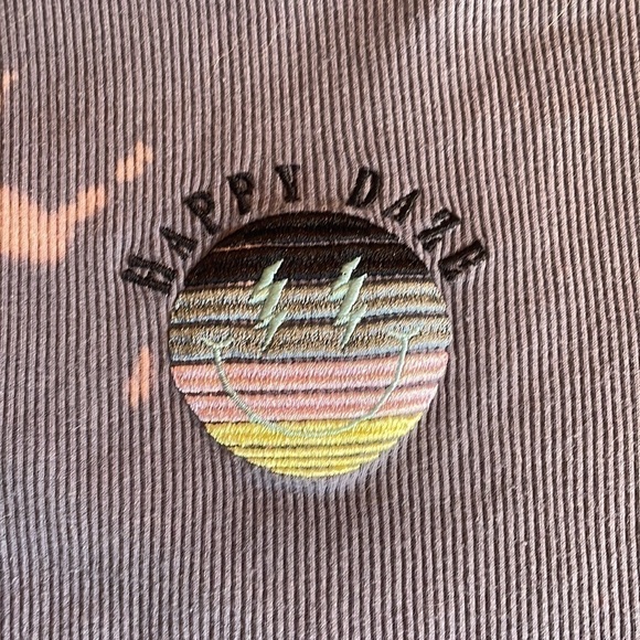 MEDIUM Women's Public Library Happy Daze Graphic Crop Top - Picture 5 of 8